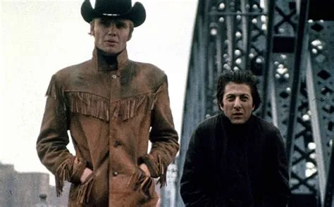 Midnight Cowboy! - A Gritty Exploration of Loneliness and Dreams on the Streets of New York!